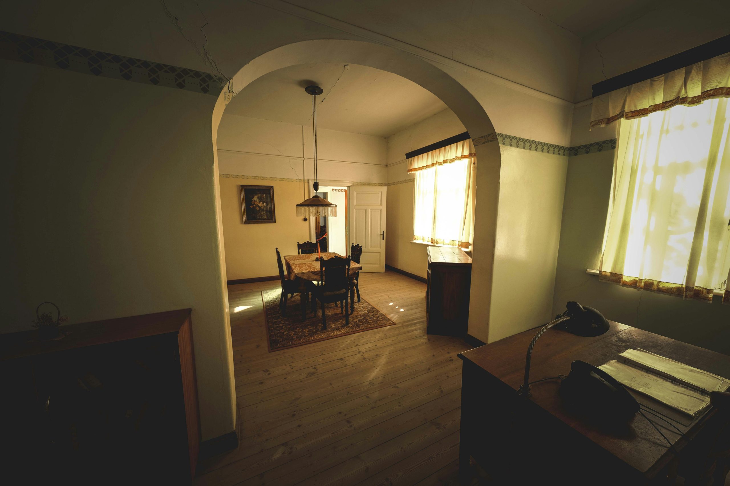 Multi-Functional Rooms: The Future of Small Space Living